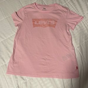 Levi’s Tee Shirt